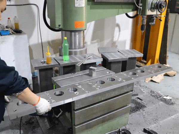 龍門銑床(chuang)加工